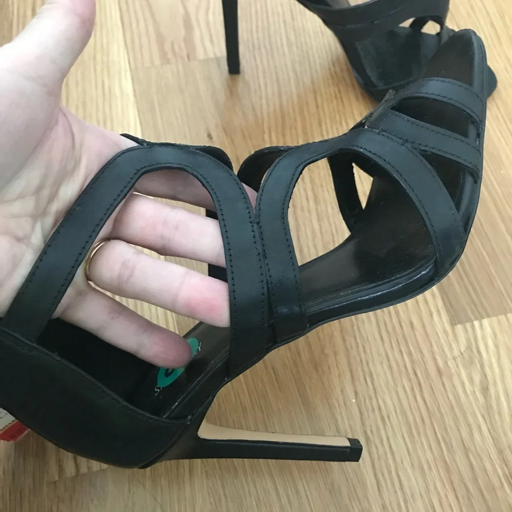 kate spade stunning pair